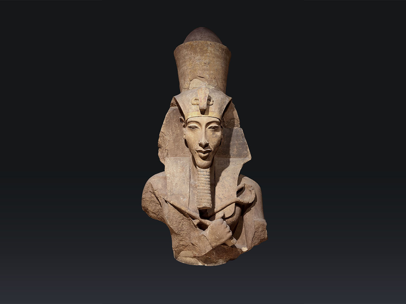 Colossal statue of Akhenaten